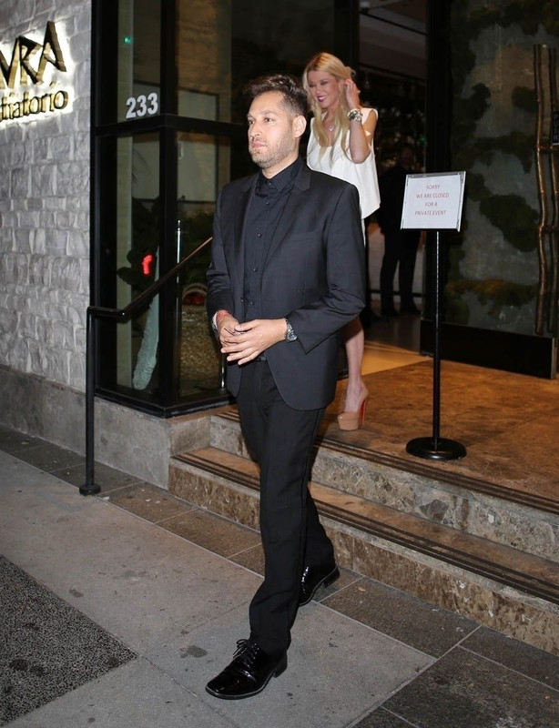 Tara-Reid-UpskirtStars.Com-1 (7)