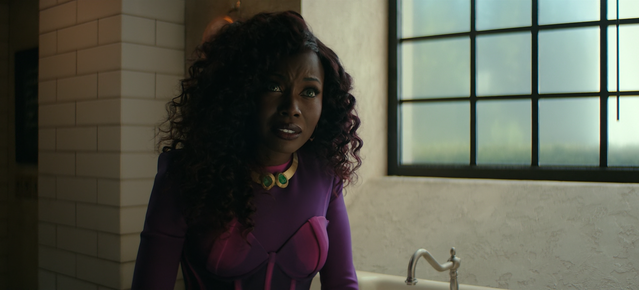 Titans.S03E06.Lady.Vic.1080p.10bit.HMAX.WEB-DL.DD5.1.HEVC-Vyndros.mkv_snapshot_16.48_[2021.09.02_20.