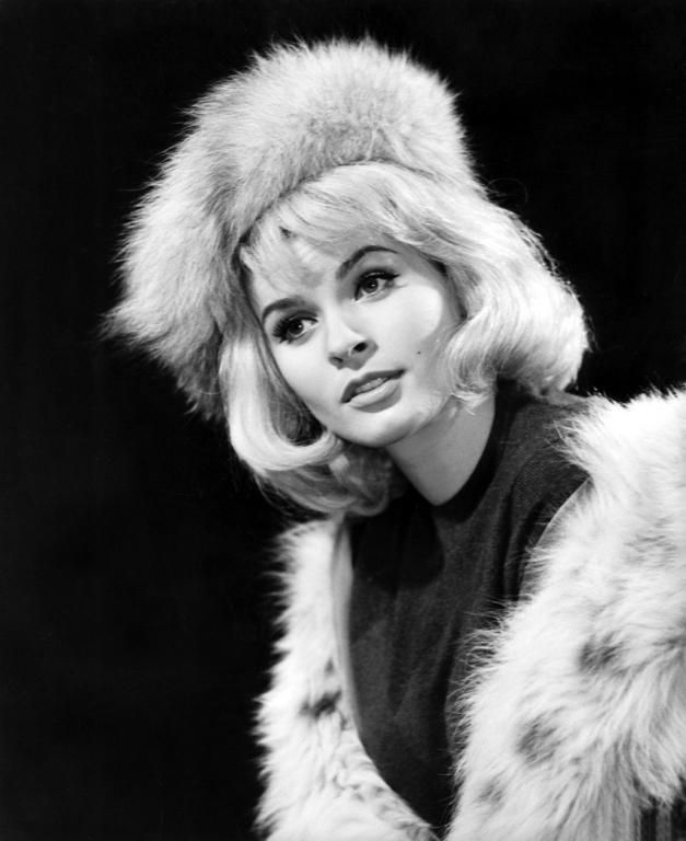 Senta_Berger_ma60
