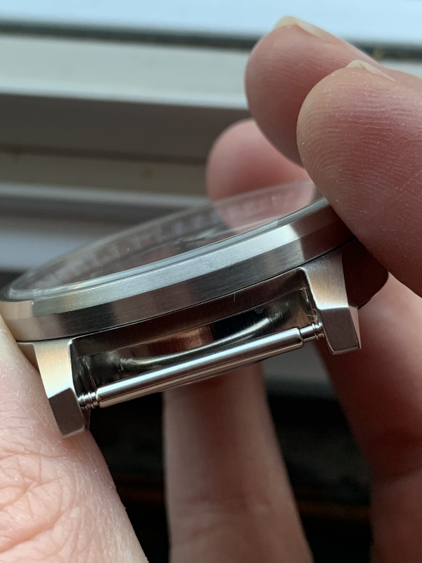 9557C268-29A2-4DE7-91BB-51E67A082FB6