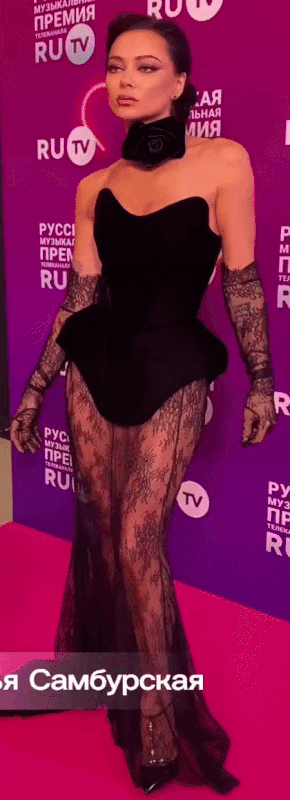 Самбурская на премии RU.TV 2023