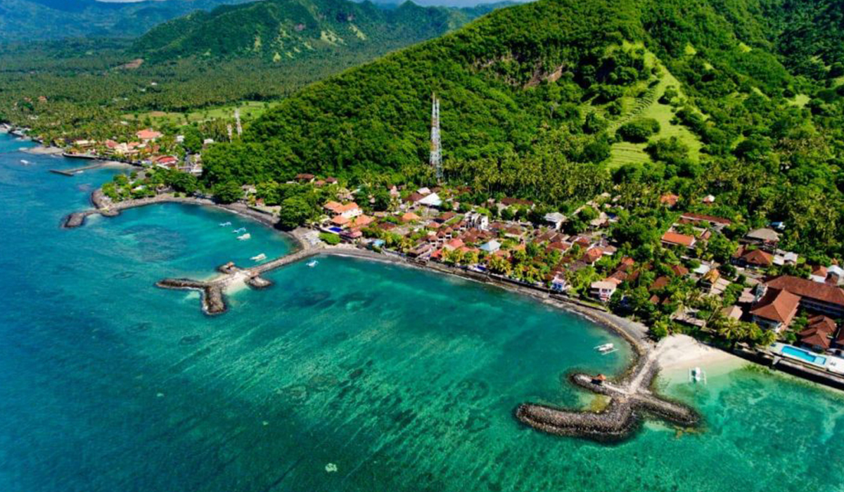 Pesona Keindahan Pantai Candidasa yang Sangat Terkenal dan Indah!