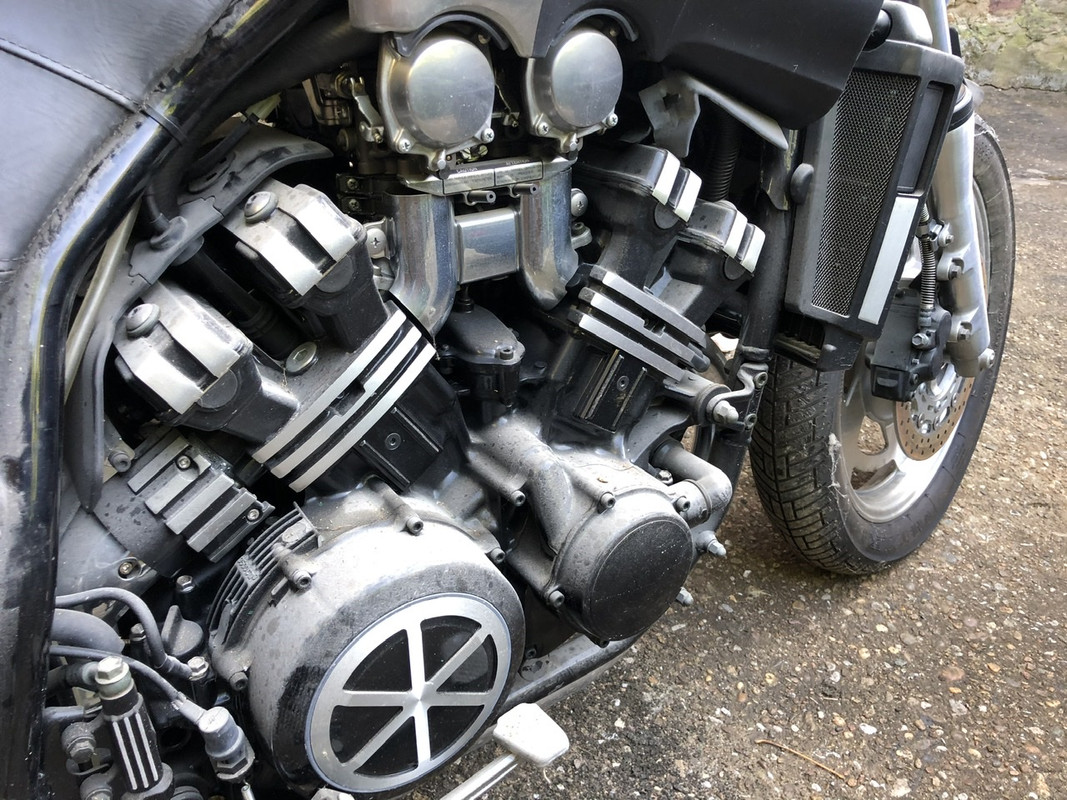 27B9E4A8-34E6-4D53-BB8C-A8EC18CCBDAD