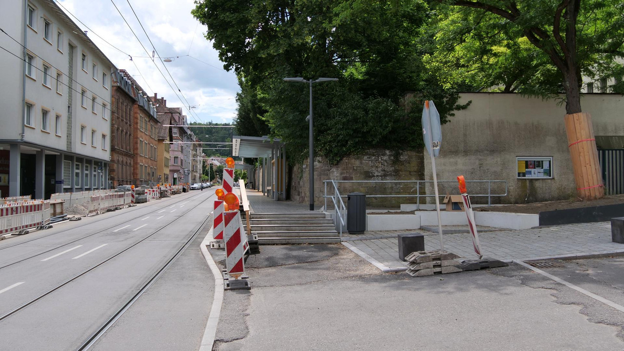 [Bild: 060626-141513-643b.jpg]