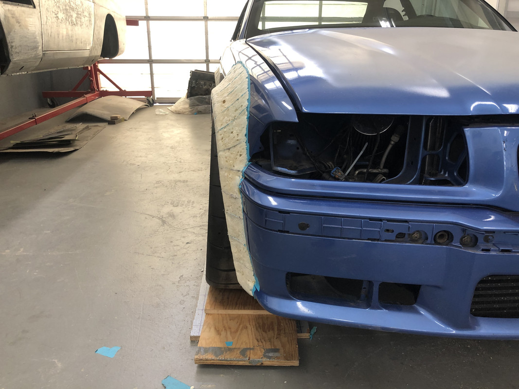 18C08C5E-CDC6-433C-A0B4-BFC9D2303D63