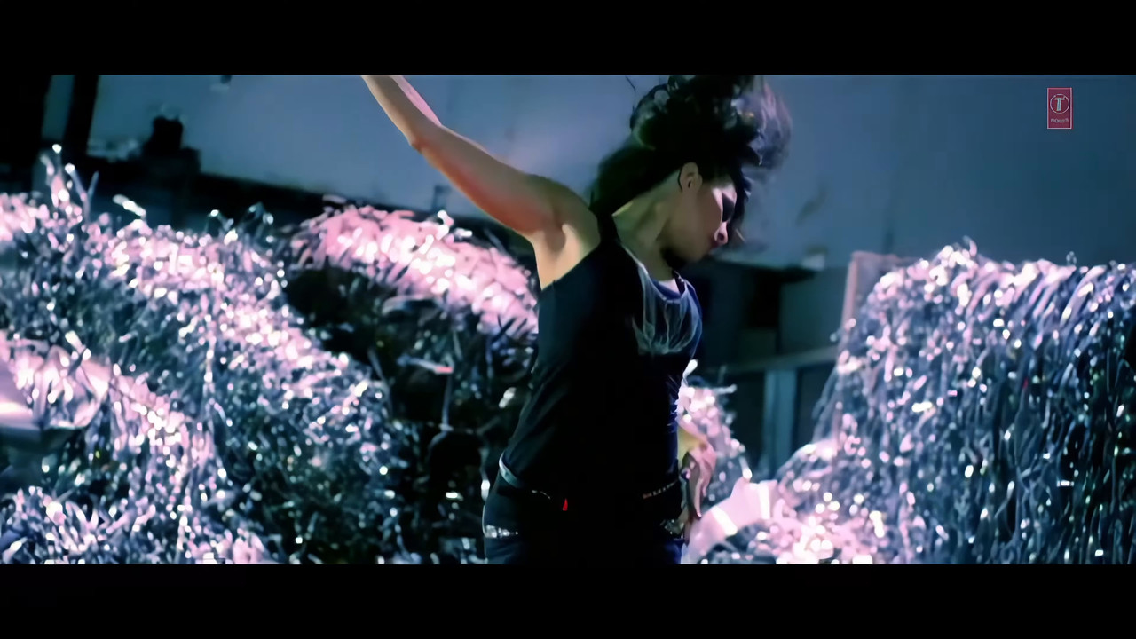 Aa Zara - Jacqueline Fernandez.mkv.0019