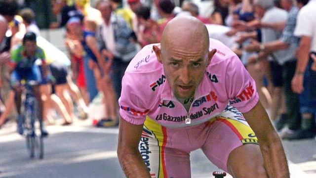 https://i.postimg.cc/6QBftttL/Pantani.jpg