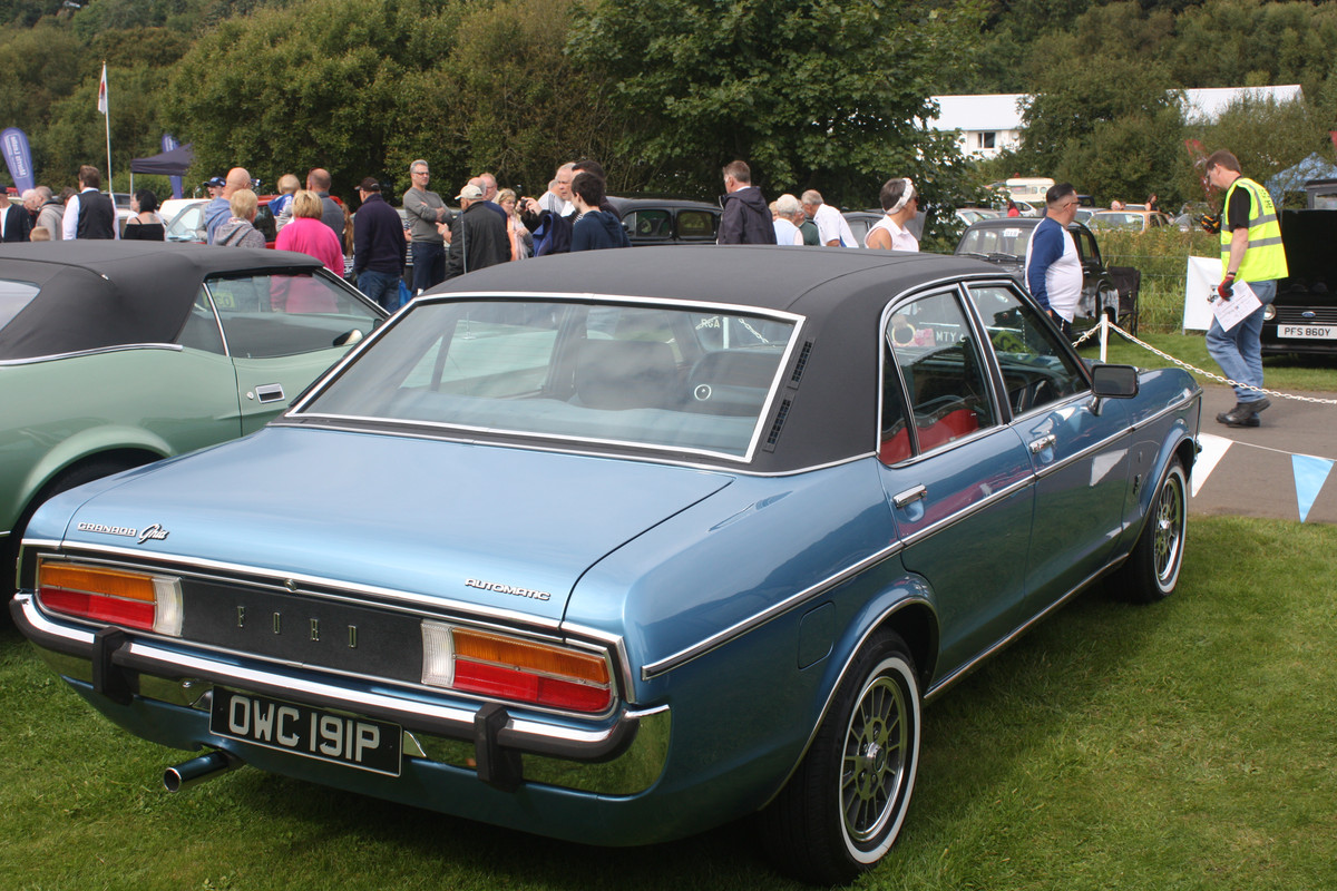 1976 ford granada specs