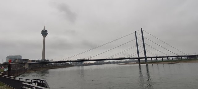 Dusseldorf, Frankfurt, Colonia (23-26 Febrero) - Blogs de Alemania - Llego a Düsseldorf (18)
