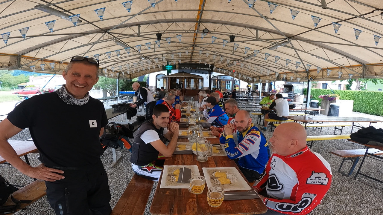 1000013862_1747510009515_093924