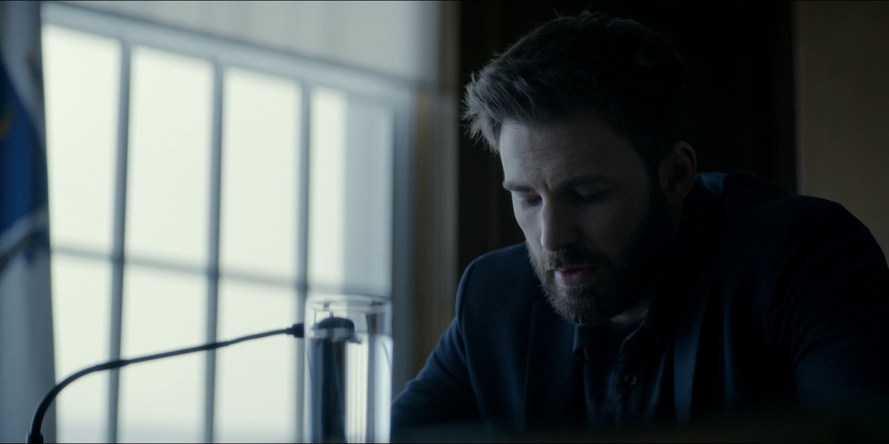 Defending Jacob (2020) S01E01 Pilot (1080p ATVP Webrip x265 10bit EAC3 5.1 - HxD) [TAoE].mkv_2020042
