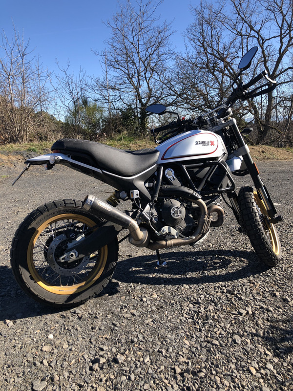 0658B2EC-8033-4634-984F-69E7A69340B5