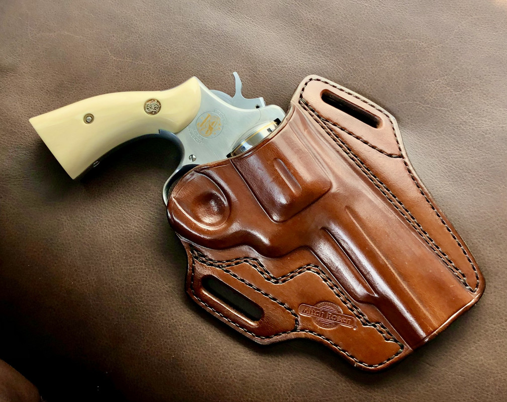 F215EE10-C335-4177-9E24-8FBB96CFC5B4