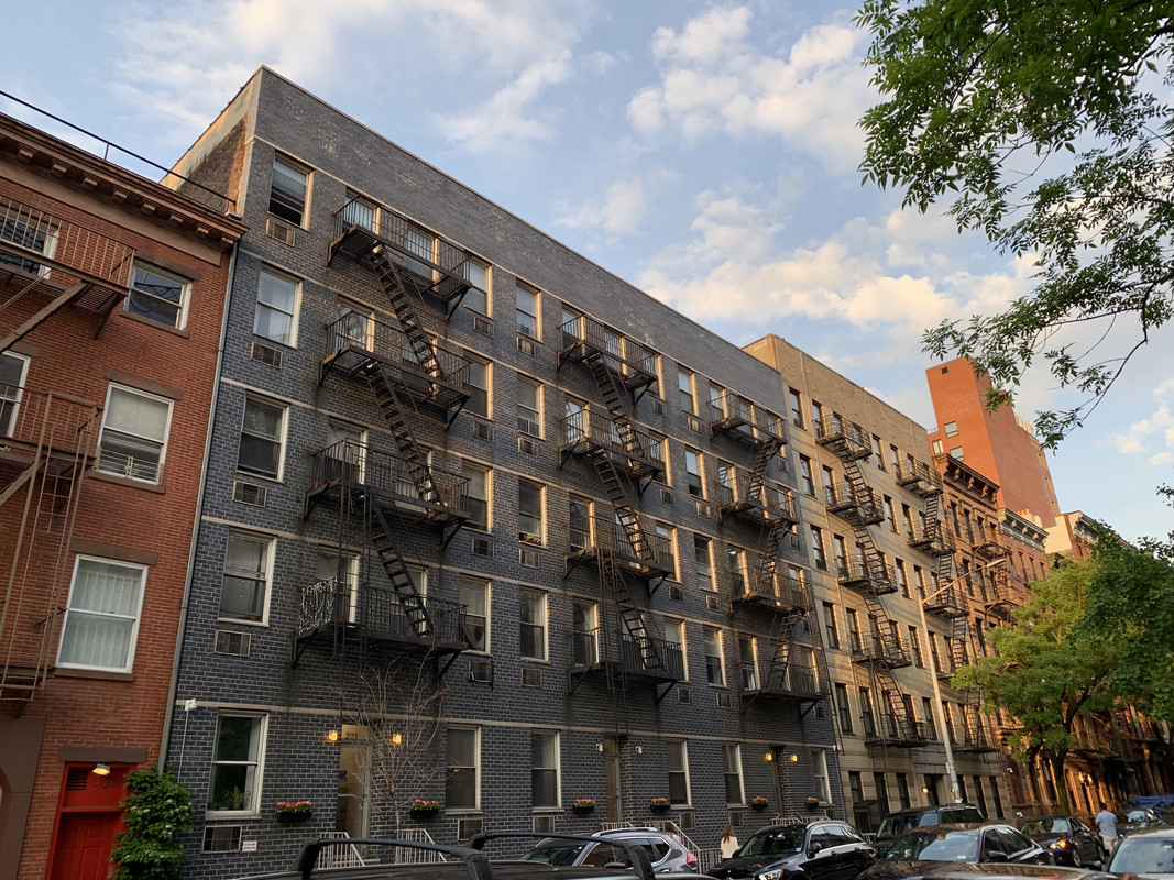 463D1B57-5A14-4B9D-BCD6-9BC984706A6B