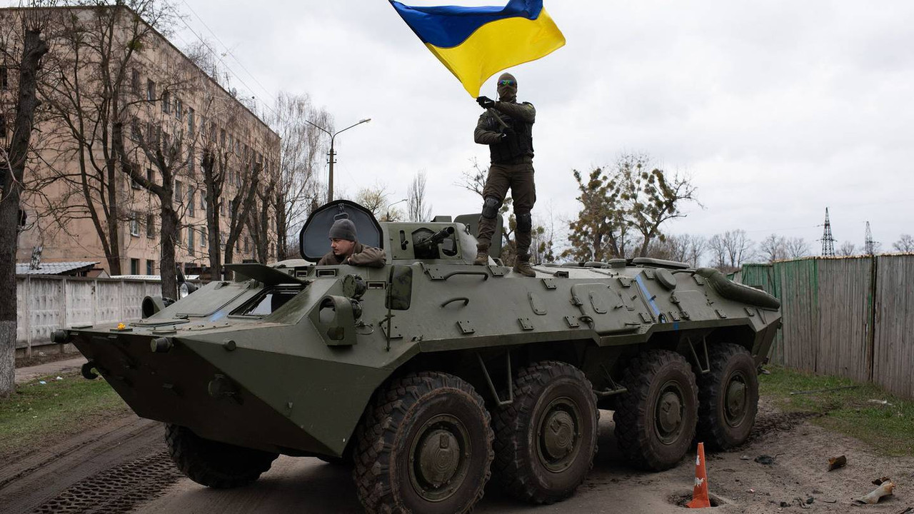 Canadá proporcionará artillería pesada a Ucrania, para combatir tropas de Rusia