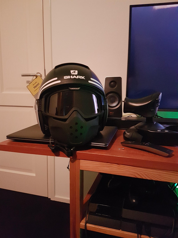 1503081041800726572404