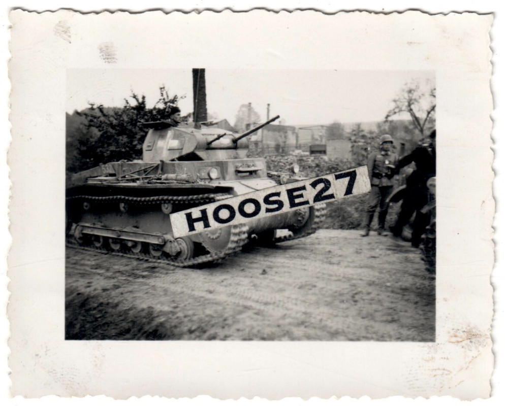 Foto WH 2.PD 5.SR2 Panzer II Vorort Jarosław Polen 10.9.1939