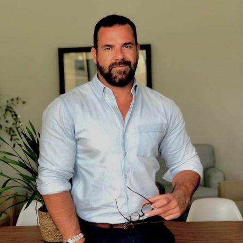 F244F987-E66C-4186-8E25-F57BF903F4E0