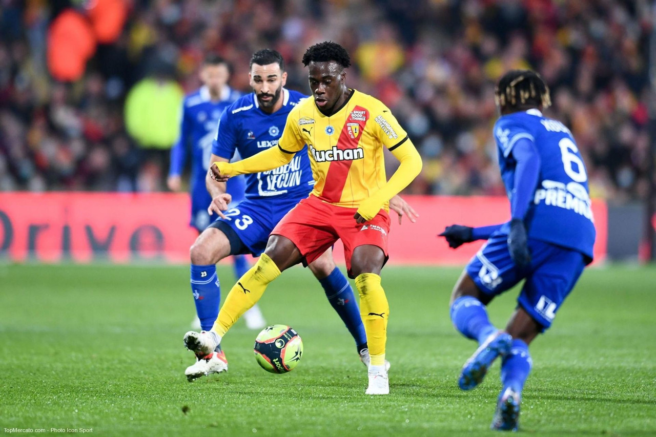 Troyes vs Lens, 03h00 ngày 05/02