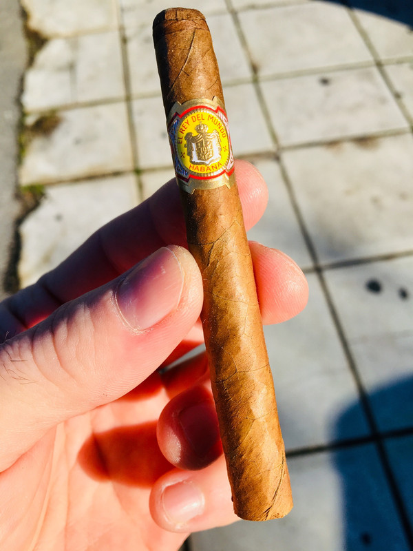 065F394C-249F-419F-853C-5D3094C08E27