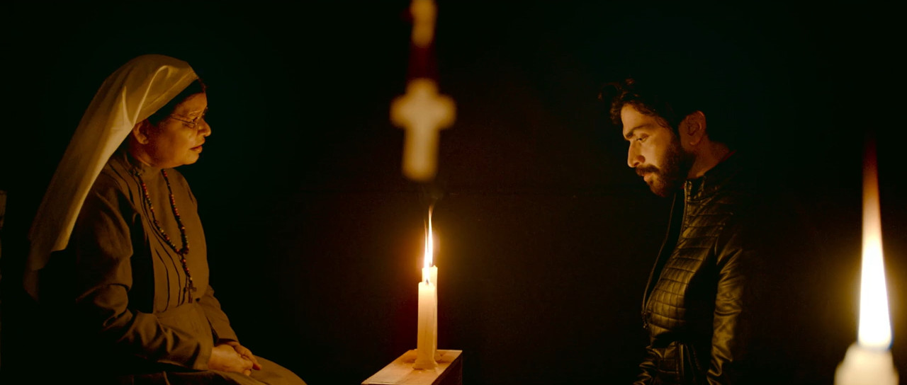 Heza 2019 WebRip [Tamil + Telugu] 480p 720p Screenshot