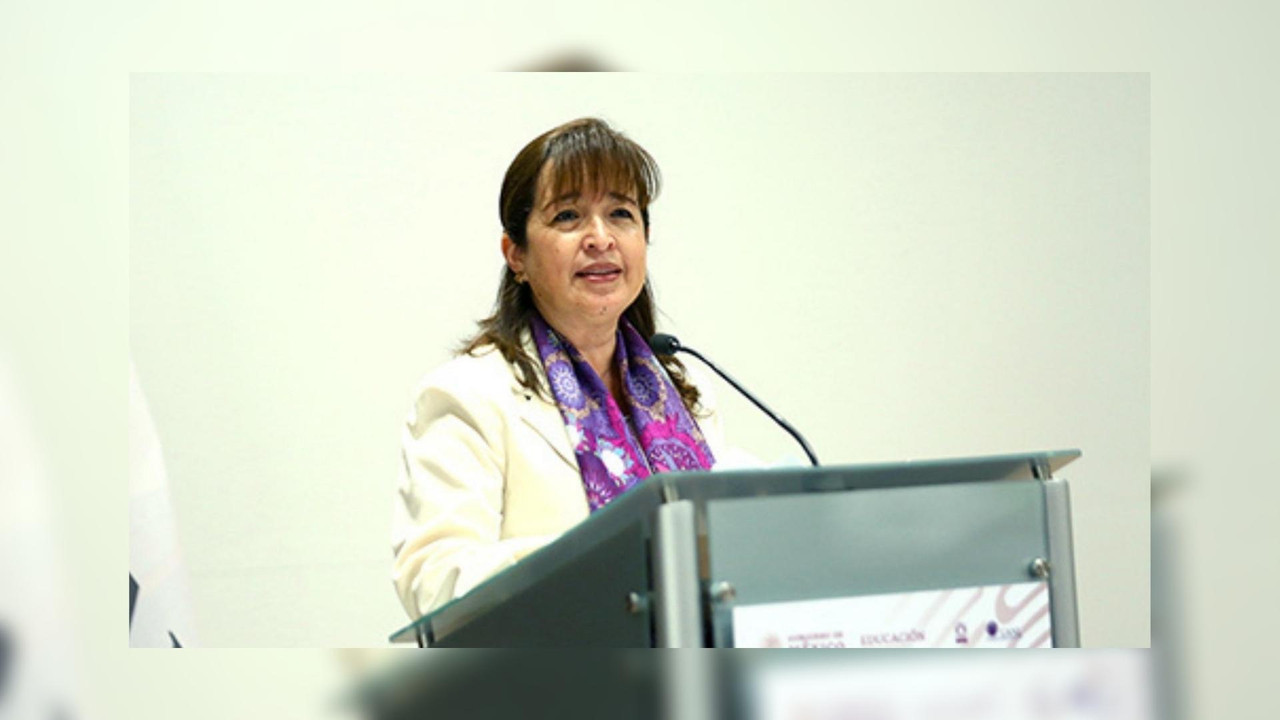 Samuel García hará pagar a ex funcionaria originaria de Coahuila