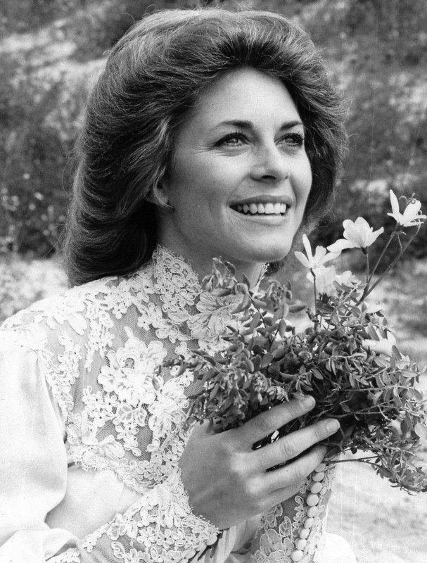 lindsay_wagner_a25