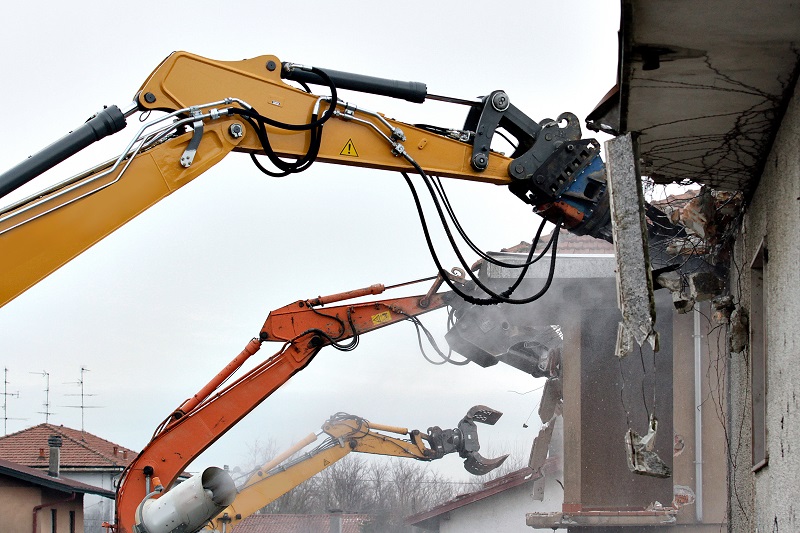 house demolition