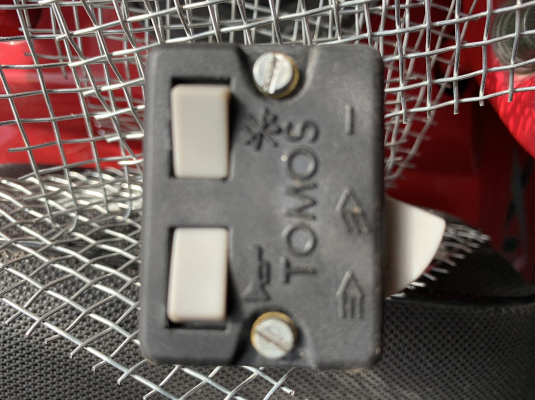 1A343603-8E52-4C95-9603-0A1B51A72B86