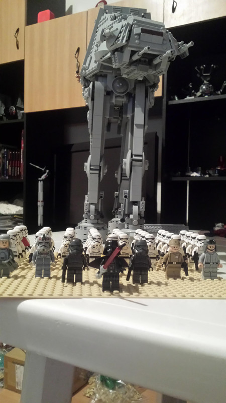 29634282_1764686396921886_780454409_o