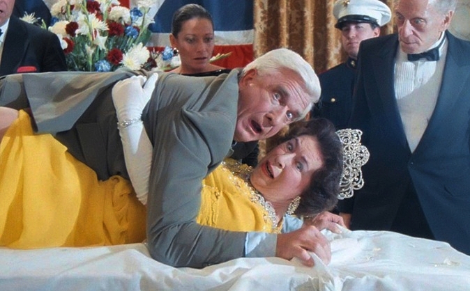NAKED-GUN-2-FOTOR.jpg