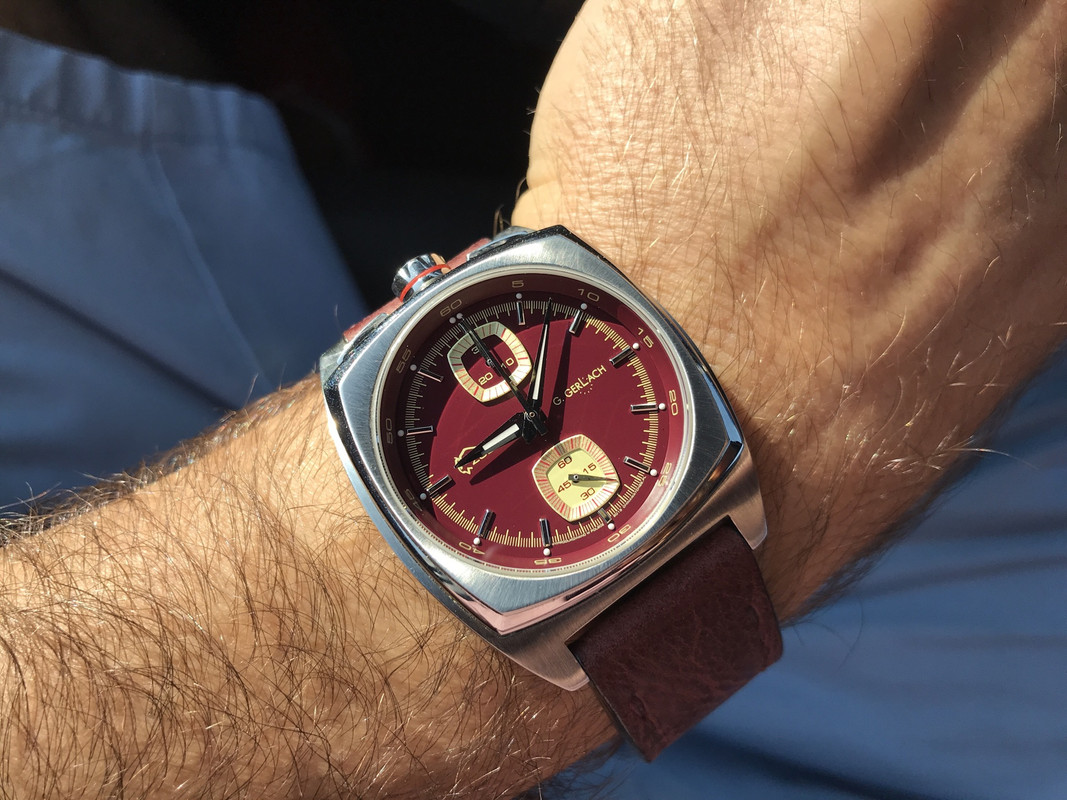 10D4DB77-A13F-4FF1-8695-3F5ADD0C1DBC