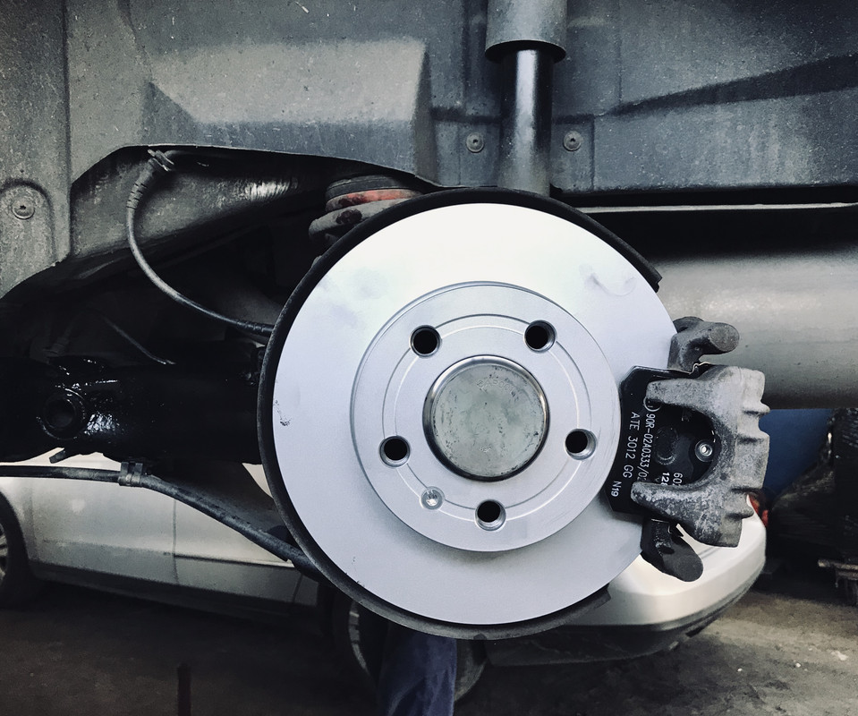 FB8-FF77-B-69-DD-4544-B327-0-AB3660266-F