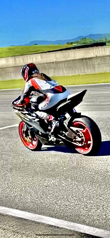 B9394A9A-4DE4-4446-8006-EE70512A9DDC