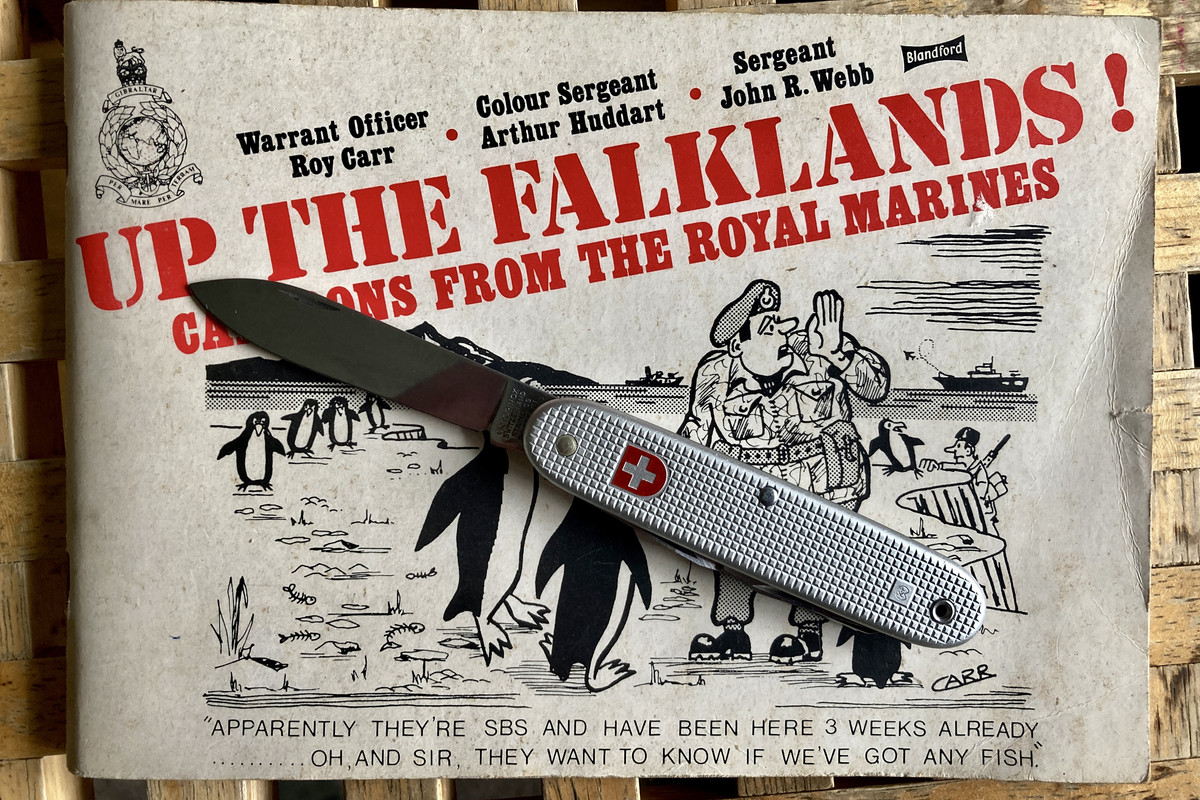 248B3026-0D3B-4B6C-B3D4-86360CC38F4B