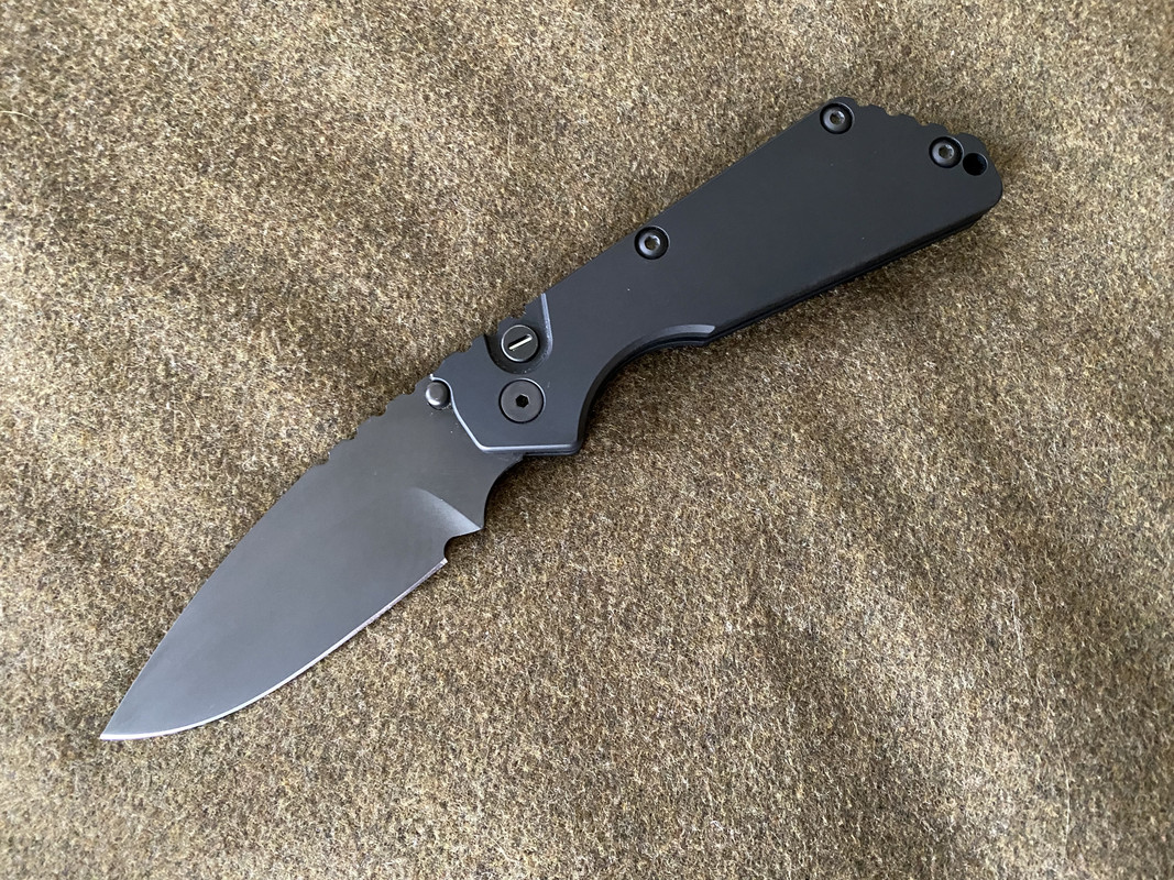 DD6F0925-087F-4405-9C44-A3811859E821