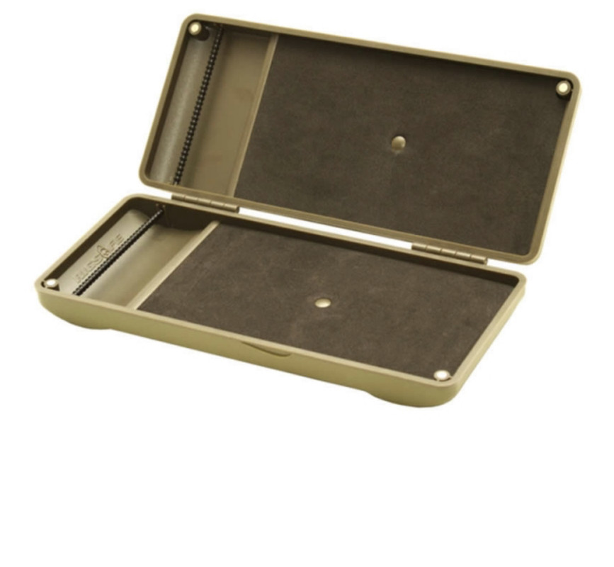 8A24E881-862D-4364-B0DA-E4CDCBB2E840