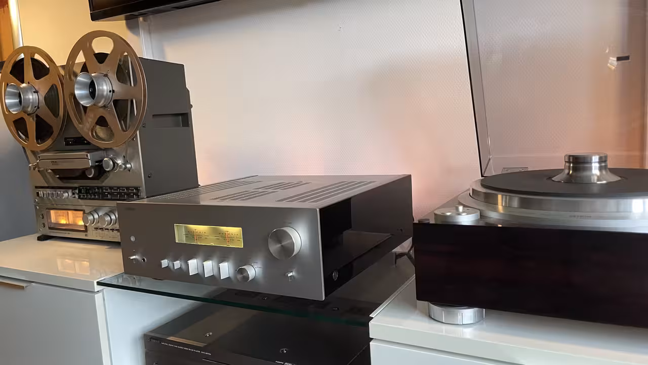 75492A7D-341F-4E3F-87E4-498BDF18A861_1_201_a