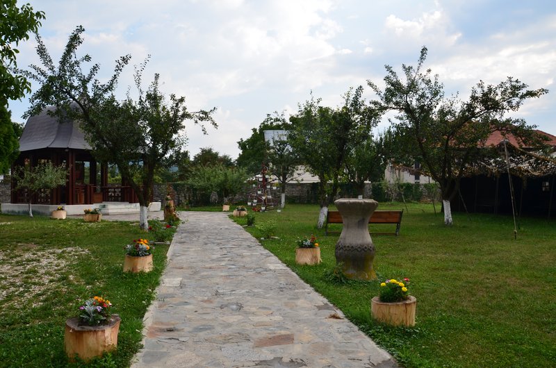 Rumanía y sus pueblos-2015 - Blogs de Rumania - Campulung-7-8-2015 (15)
