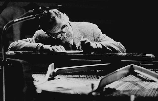 Bill Evans - Albums Collection [WEB Hi-Res]