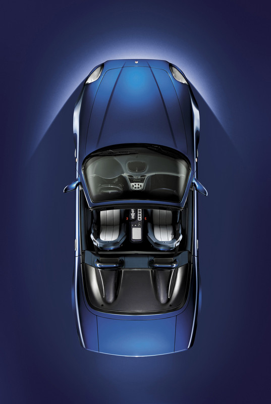 Maserati_Spyder_2001(3)