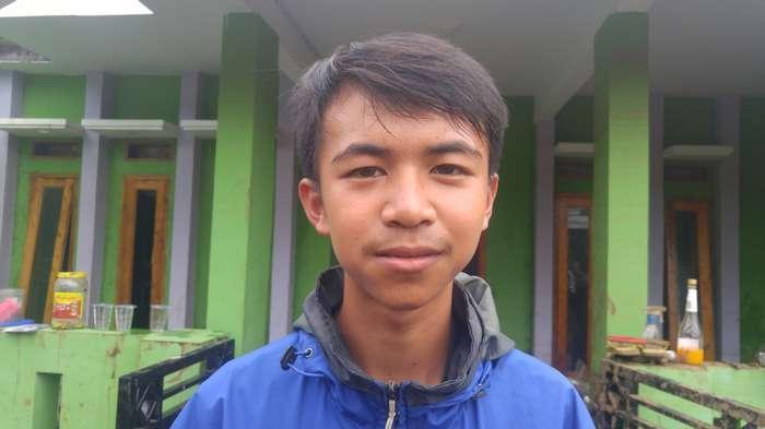 20160924kisah-rafi-yang-nyaris-pingsan-lihat-orang-hanyut-20160924-133129.jpg