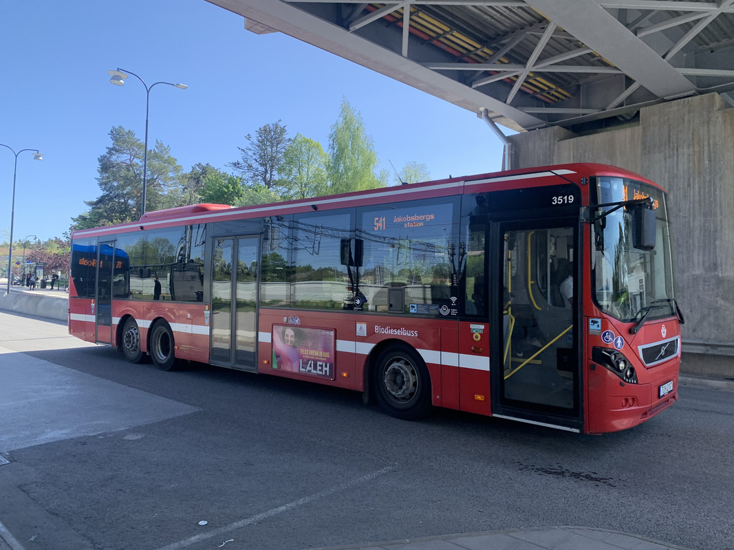 F309EAC2-9B12-402D-9CFC-081505ECDFAE