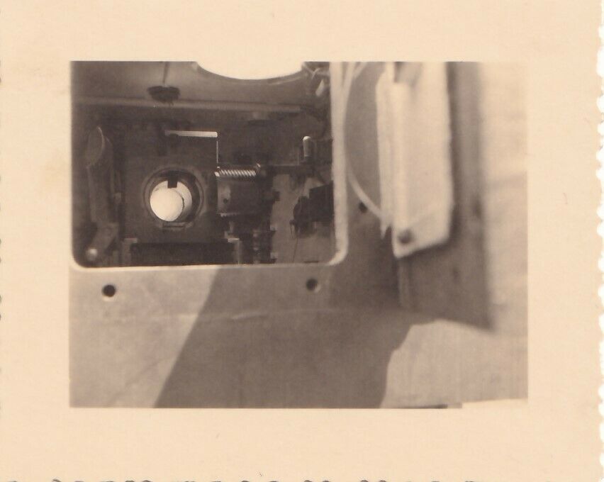 zerstörter Panzer KW 2 bei Lida Лида Belarus Russland Juli 1941.