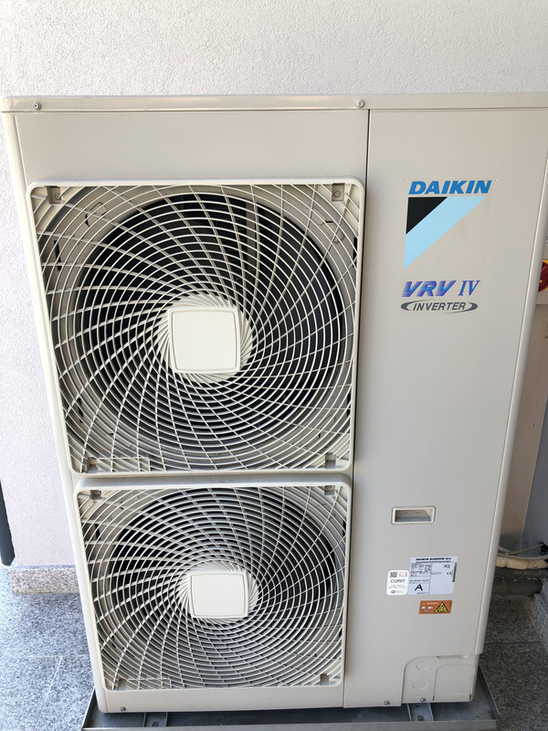 776F6C5F-517B-4616-BA22-02336AA48A12