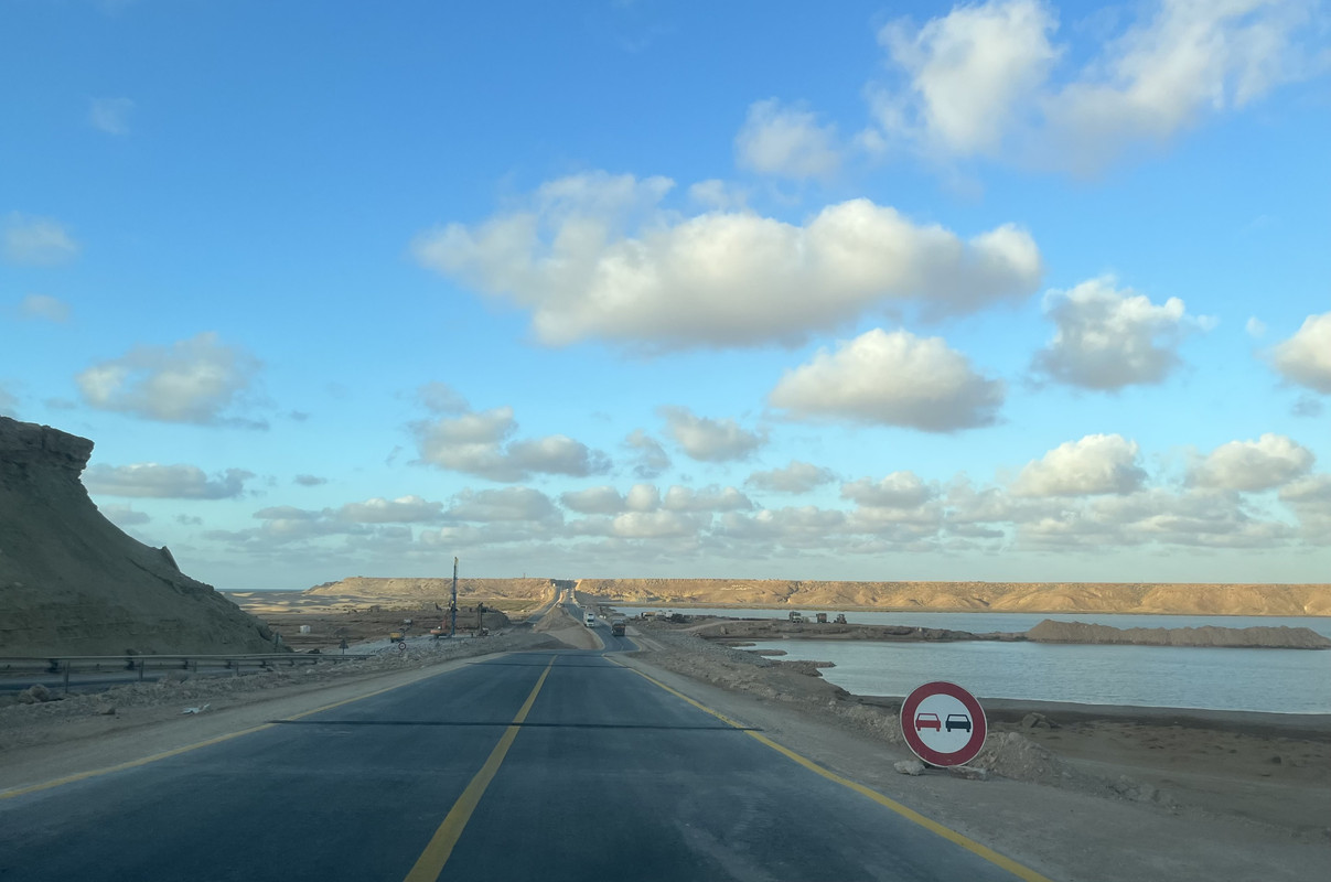 Carreteras, Gendarmería y Estaciones de Servicio - Al Sur del Sur: entre el desierto y el océano (12)