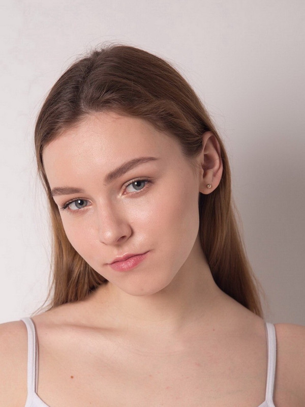 075EDF27-08EE-4001-B3F0-F527B7AE29A9