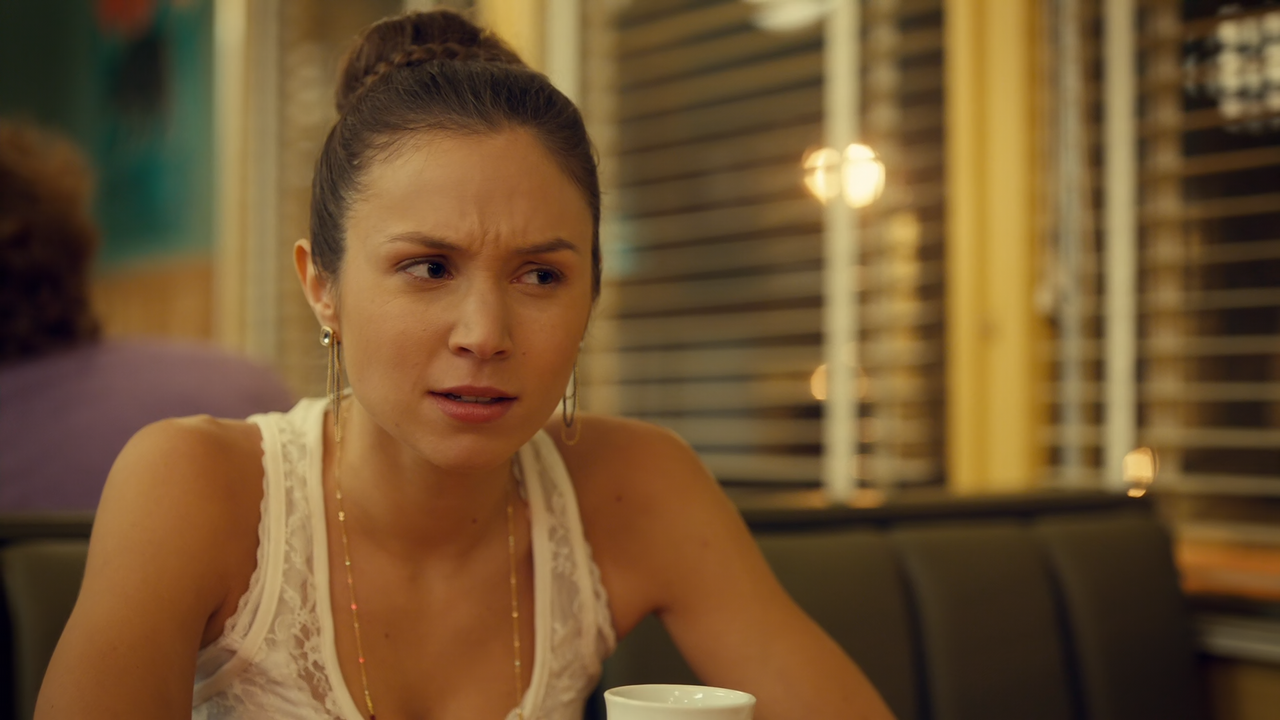 Wynonna.Earp.S01E06.Constant.Cravings.1080p.10bit.BluRay.AAC5.1.HEVC-Vyndros.mkv_snapshot_06.07_[202