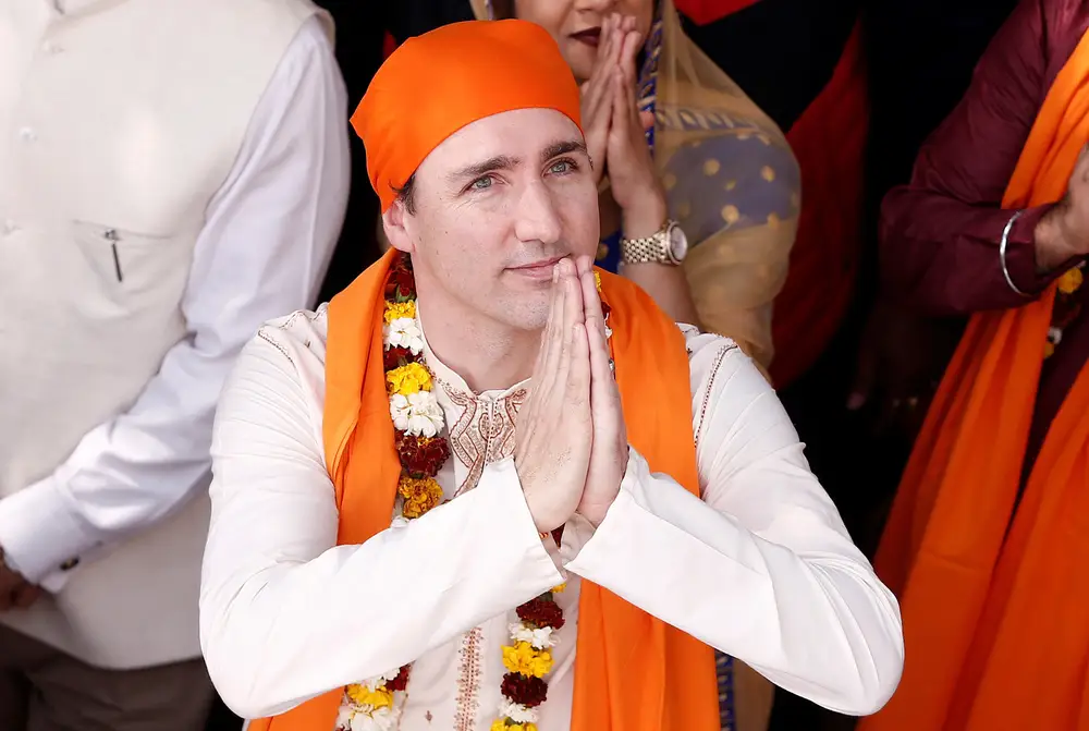 Trudeau-Indian-Garb