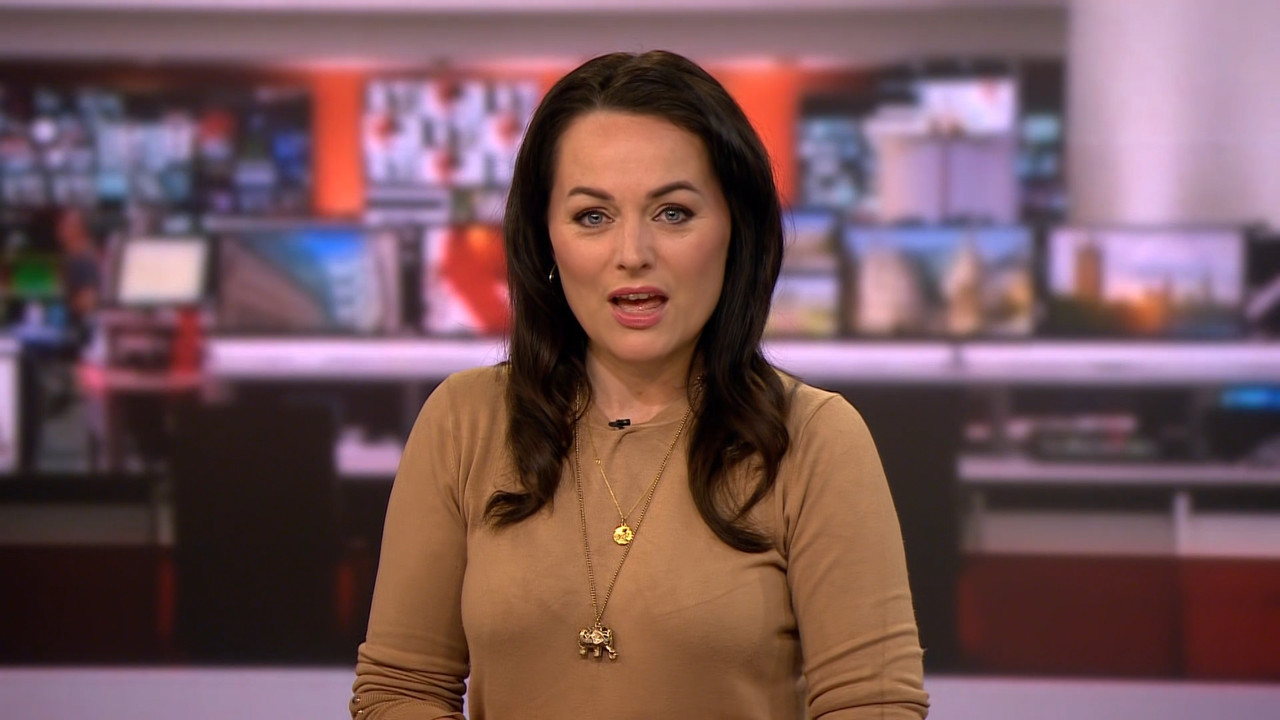 BBC News Valentine_20230426_05000600.ts_snapshot_00.01.04.067